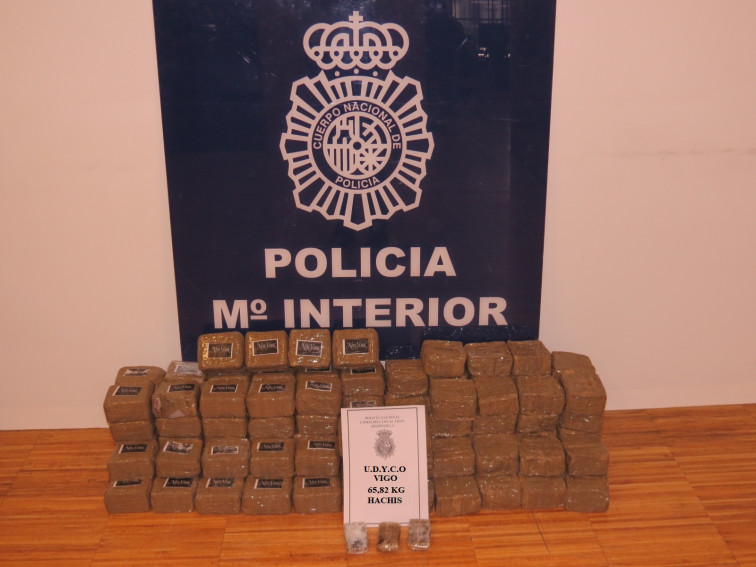 Detenido en Ourense un exmilitar que pretendía introducir 65 kilos de hachís en Galicia​ en un coche de alquiler