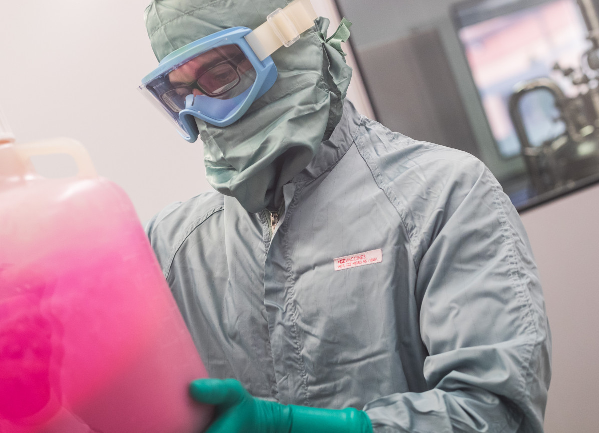 Planta de virus de la fábrica de Biofabri Zendal en O Porriño