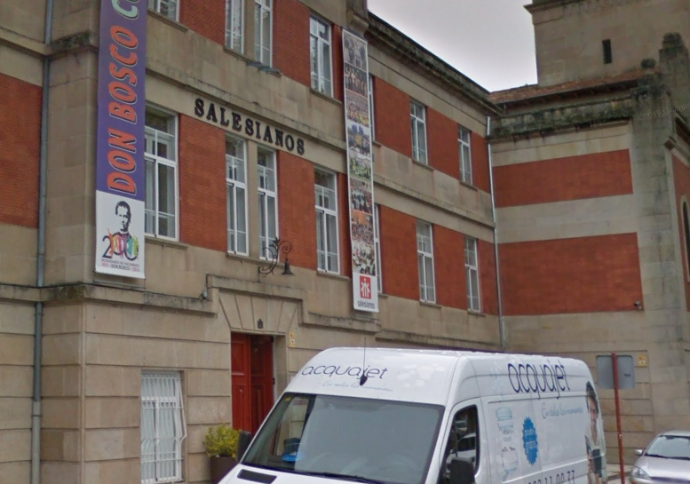 Fachada de los Salesianos en Ourense en una foto de Google Street View