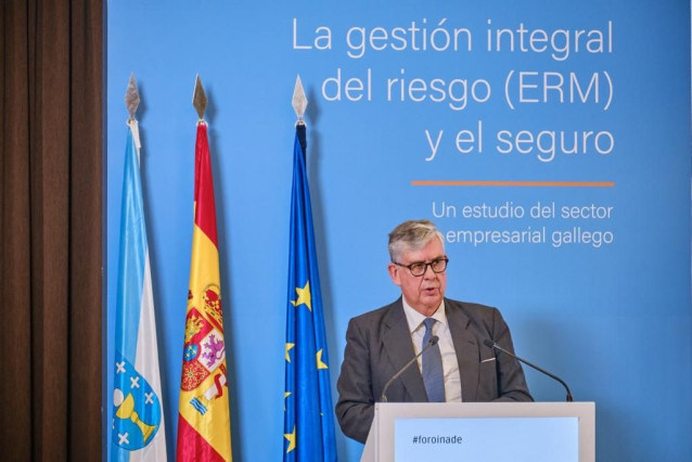 Presentación del informe por parte de Juan Vieites, presidente de la CEG