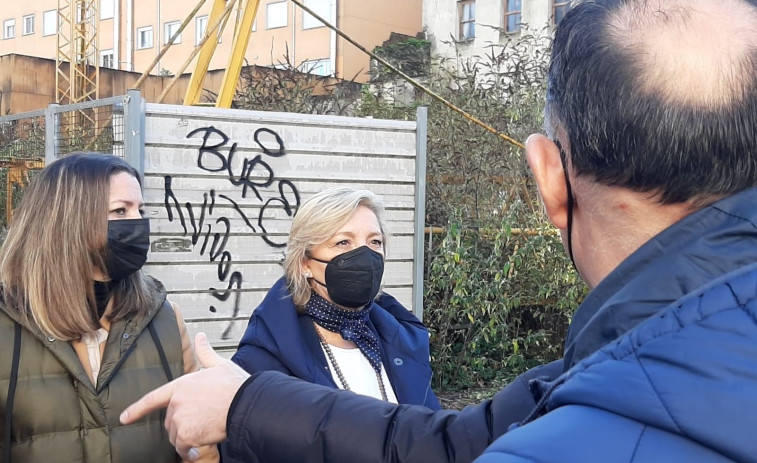 Lugo retira la pasarela de San Roque tras cuatro décadas de batalla para poner en valor dos patrimonios ​