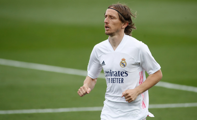 Al menos dos jugadores del Real Madrid de fútbol positivos en Covid-19: Marcelo y Luka Modric