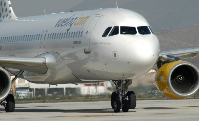 Vueling cancela 64 vuelos para hoy debido a la huelga de tripulantes