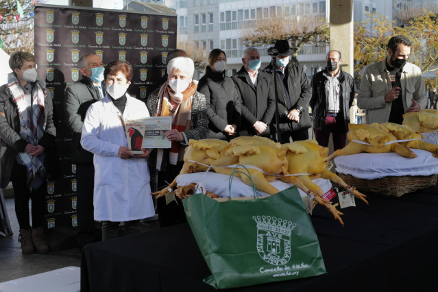 Los capones ganadores en la Feria do Capón de Vilalba, a 21 de diciembre de 2021, en Vilalba, Lugo, Galicia (España).