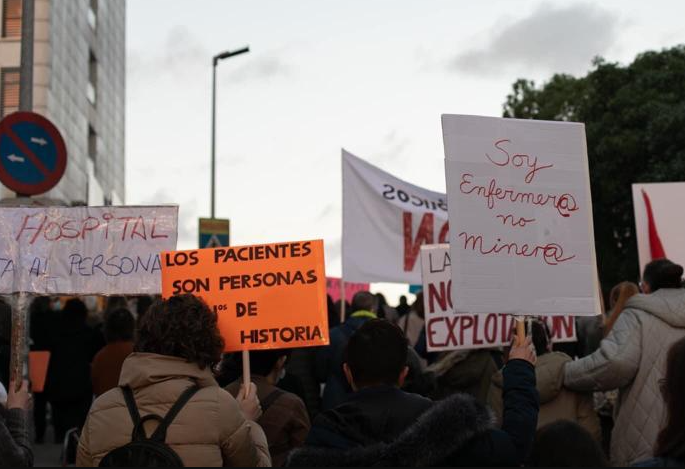 Imagen de la última movilización contra la falta de personal en urgencias del CHUAC