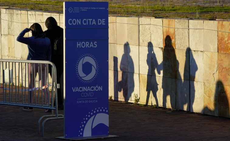 Prácticamente nueve de cada diez gallegos cuenta con la pauta de vacunación completa; el 73% de los niños tienen una dosis​