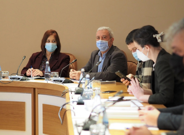 Celebración de la primera junta de portavoces con Luis Álvarez y Begoña Rodríguez Rumbo en la dirección del grupo socialista. En enero de 2022