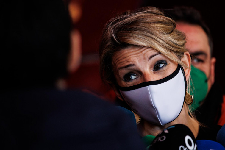Yolanda Díaz confinada tras dar positivo en Covid, con síntomas leves que le obligan a aplazar su agenda​