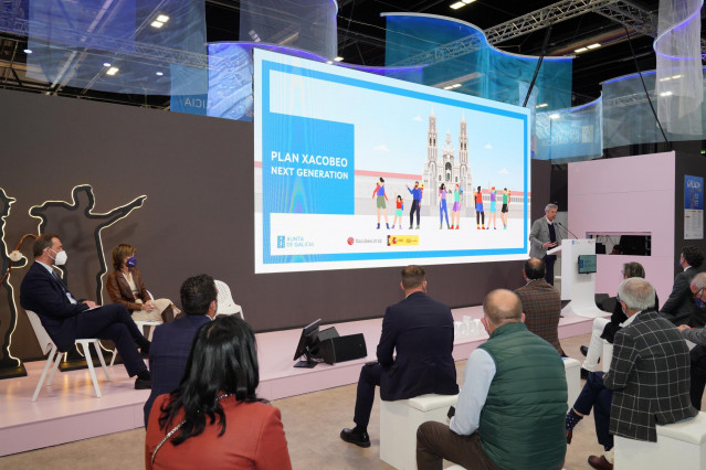 El vicepresidente primero de la Xunta, Alfonso Rueda, presenta en la Feria Internacional de Turismo (Fitur) las actuaciones incluidas en el Plan Xacobeo Next Generation