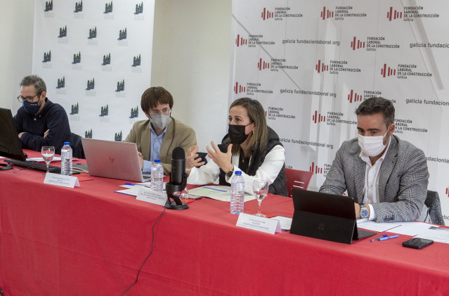 La conselleira de Infraestruturas e Mobilidade, Ethel Vázquez, clausura la jornada técnica organizada por la Federación Galega da Construción sobre ‘As medidas para o reequilibrio dos contratos de obra pública da Xunta de Galicia’