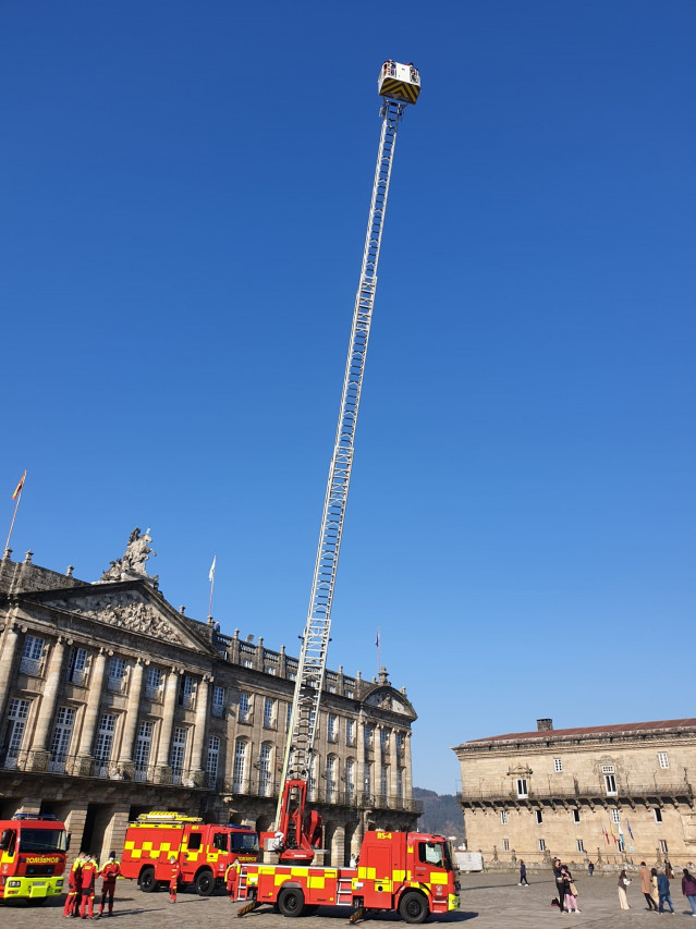 Nuevo camión de bomberos de Santiago
