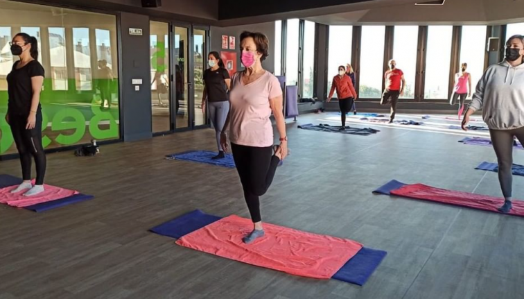 Moverse solo 10 minutos más al día podría reducir hasta un 15% las muertes evitables, revela estudio de Uvigo