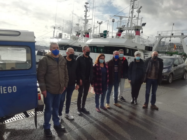 El BNG se reúne con la Cofradía de mariscadores de A Coruña