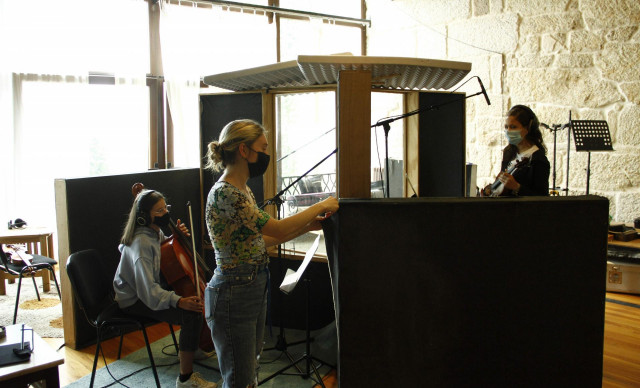 El álbum 'Acanteira' lanza a la nueva generación de violinistas folk formados en la primera década de la Galicia Fiddle