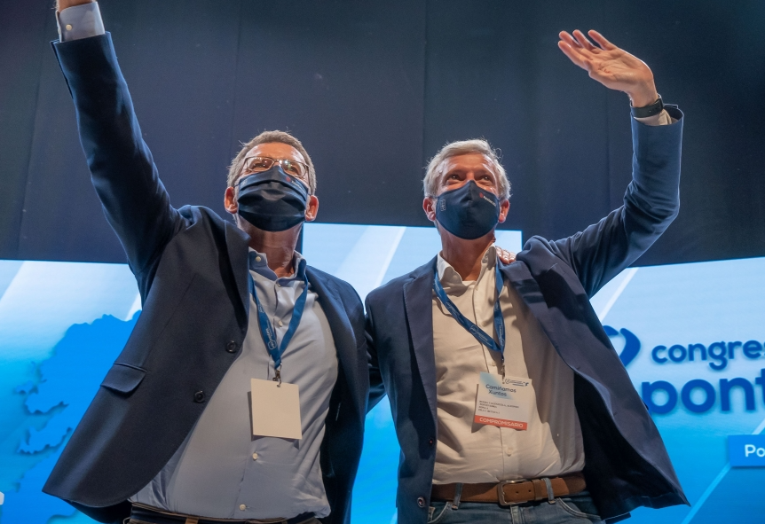 Feijóo y Rueda en el congreso provincial de Pontevedra que reeligiu00f3 lu00edder al segundo