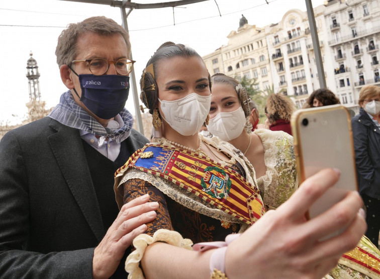 Feijóo lleva 5 días lejos de Galicia mitineando para liderar el PP de España pese a no tener rival