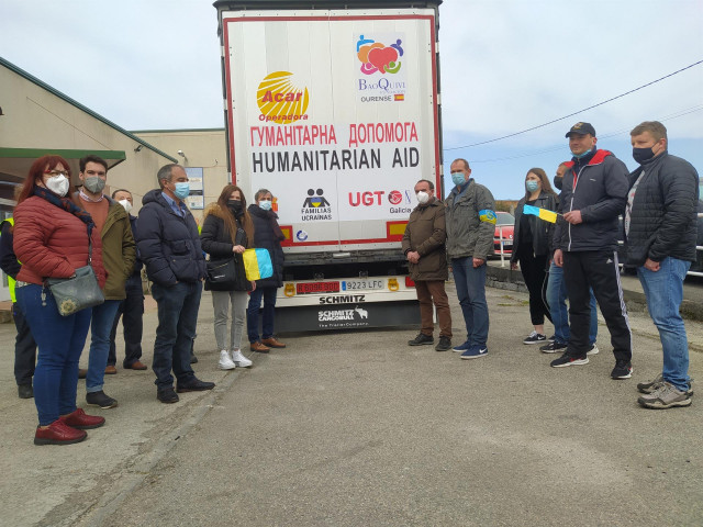 Sale desde Coles (Ourense) el primer envío de ayuda humanitaria fruto de la campaña iniciada por familias ucranianas en colaboración con la UGT-Galicia
