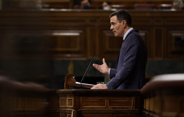 El presidente del Gobierno, Pedro Sánchez, interviene en una sesión plenaria, en el Congreso de los Diputados, a 30 de marzo de 2022, en Madrid (España). El pleno gira en torno a las conclusiones del Consejo Europeo que se celebró el pasado 24 y 25 de mar