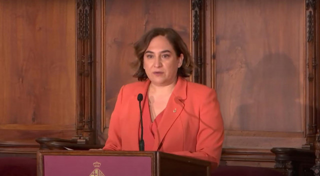 ​La alcaldesa Colau la vuelve a liar