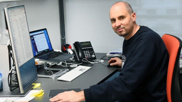 El profesor de la USC José Tubío acaba de ser reconocido en la modalidad dirigida a talentos emergentes del Premio Internacional de Investigación Oncológica Científica y Técnica Ramiro Carregal.