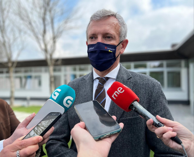 Grietas en el PP tras evitar Feijóo confirmar el ascenso de Rueda mientras Baltar y Calvo piden un congreso