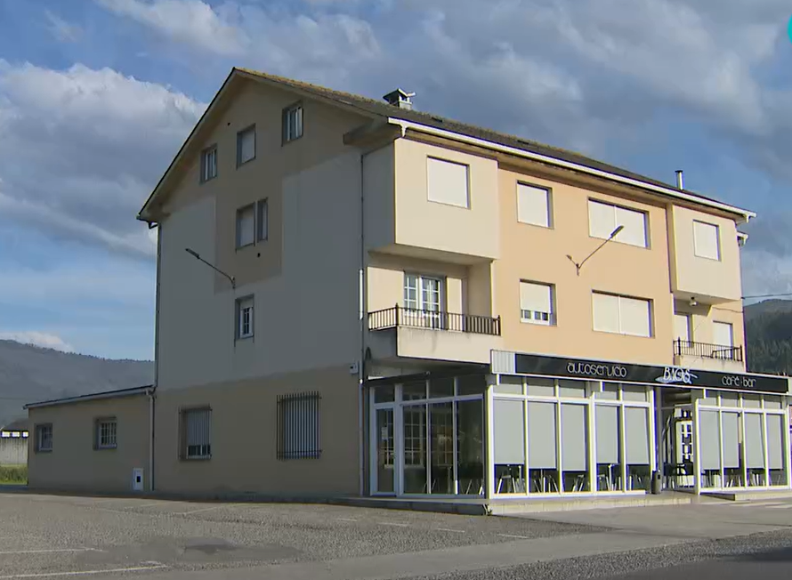 Restaurante Lourenzá en cuyo parking apareció muerto el hombre