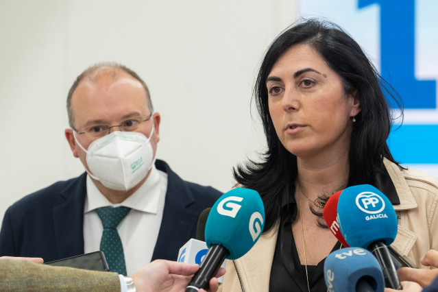 Tellado y Elena Candia, en rueda de prensa.