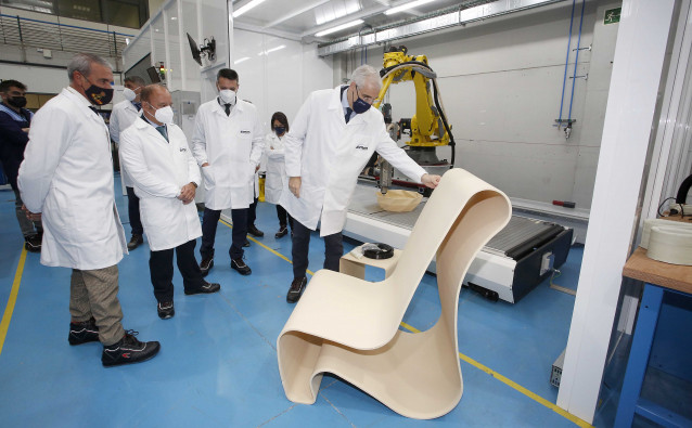 Visita del vicepresidente económico  de la Xunta, Francisco Conde, al centro tecnológico Aimen, el 25-4-2022.