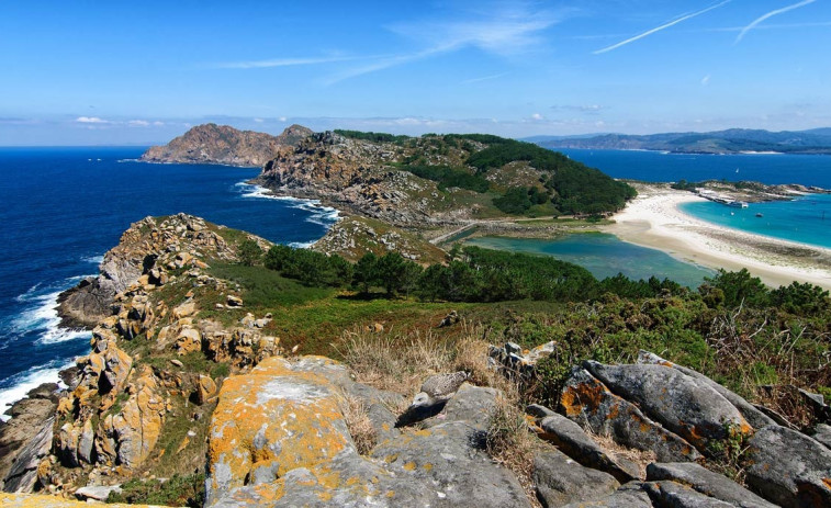 Planes de Semana Santa: visitas a las Islas Atlánticas gallegas