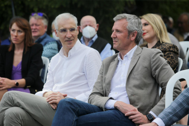 Rueda y Francisco Conde en el primer acto de campaña del dirigente pontevedrés para liderar el PPdeG.