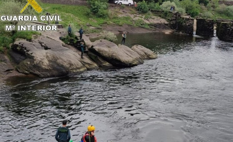Encuentran en el río Miño, a su paso por Cortegada, el cuerpo del pescador desaparecido el domingo​