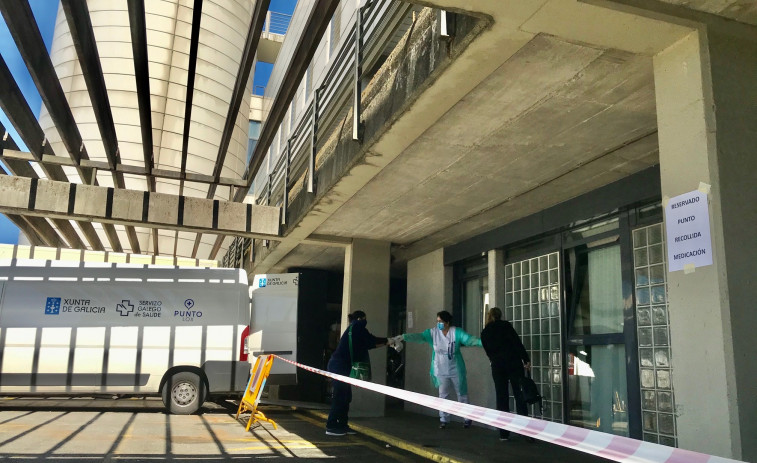 El servicio de limpieza hospitalaria de Pontevedra cancela la huelga tras acordar un convenio con la empresa