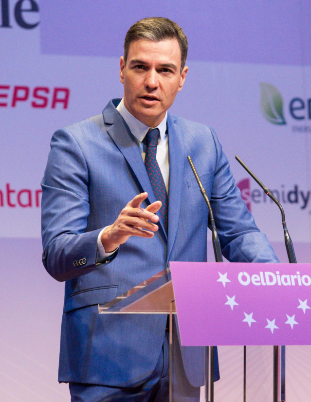 El presidente del Gobierno, Pedro Sánchez, inaugura la segunda  edición de las Jornadas de Fondos Europeos de Recuperación, en el Museo Nacional Centro de Arte Reina Sofía, a 12 de mayo de 2022, en Madrid (España). Las jornadas se desarrollan bajo el lema