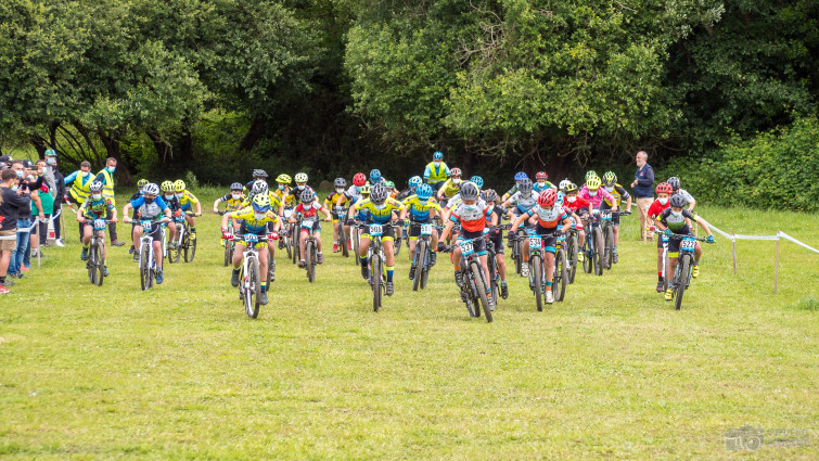 400 inscritos en la prueba BTT de Esmelle en Ferrol que llega a su octava edición