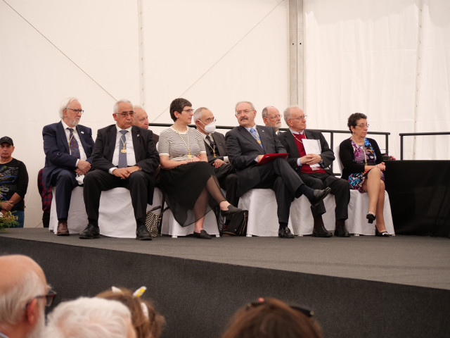 La Real Academia Galega homenajea a Delgado Gurriarán con la petición a Rueda de abrir nuevas vías de colaboración para la pomoción del gallego