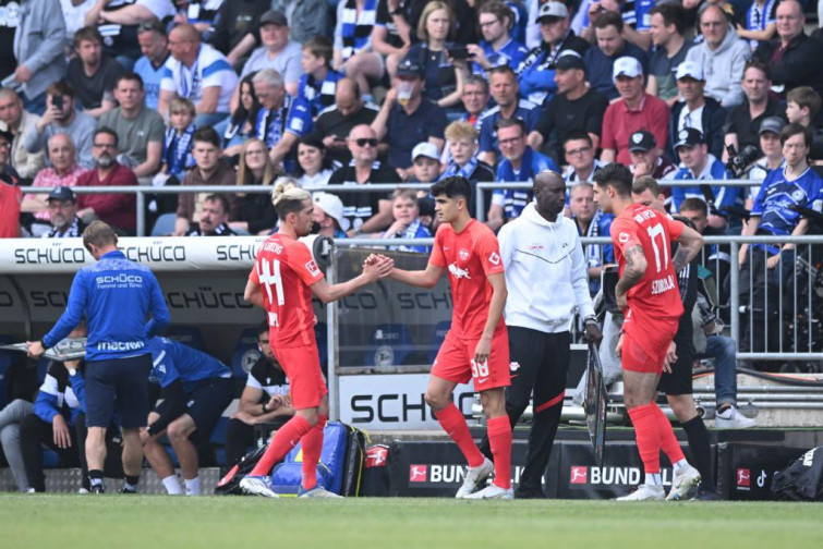 ​Hugo Novoa culmina un año de ensueño: primer título y primera llamada a la Sub-21