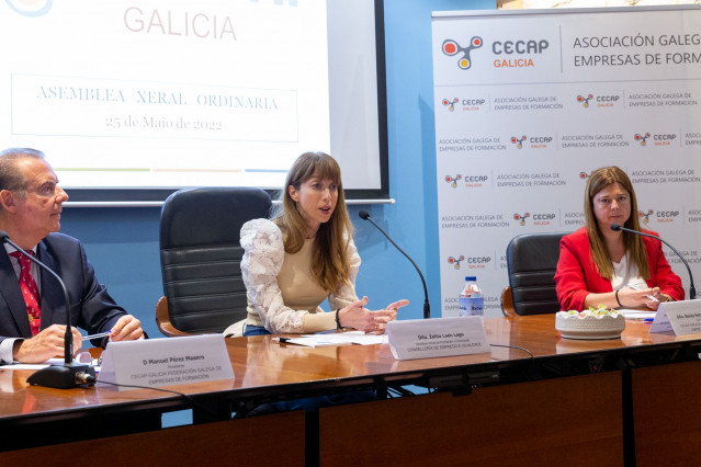 La directora xeral de Formación e Colocación, Zeltia Lado, participa en la asamblea de la Asociación Galega de Empresas de Formación (Cecap Galicia)