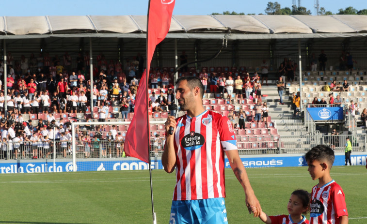 ​Carlos Pita cuelga las botas y el brazalete, pero toma el timón de la dirección deportiva del CD Lugo