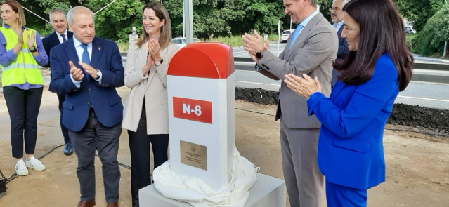 Acto de inicio de obras de rotonda en Lugo con la presencia del delegado del Gobierno, José Miñones, la subdelegada, Isabel Rodríguez, la alcaldesa de Lugo, Lara Méndez, y el presidente de la Diputación de Lugo, José Tomé.