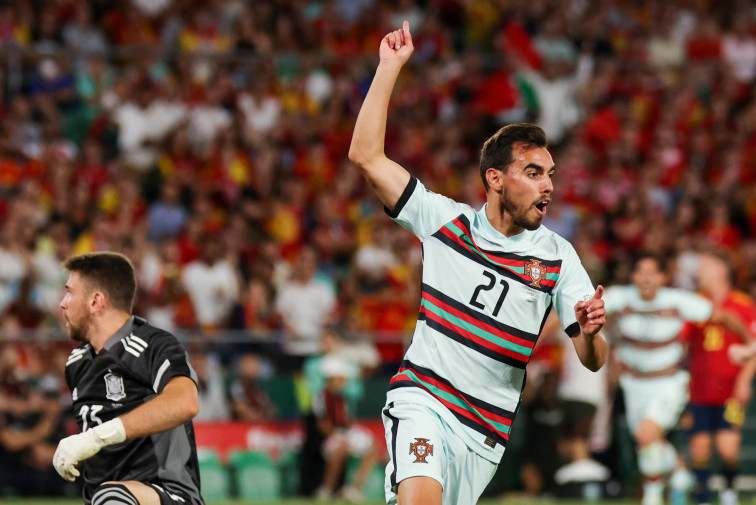 España domina por fases a Portugal pero no logra ganar en el inicio de la Nations League (1-1)