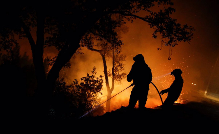 El mayo más cálido del siglo en Galicia aventura un verano complicado, con los 'incendios de sexta generación' asomando