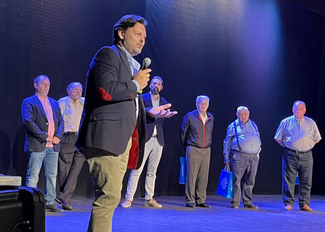 El secretario xeral de Emigración, Antonio Rodríguez Miranda, asiste este domingo al XXVII Día de Galicia en Castilla y León celebrado en Burgos