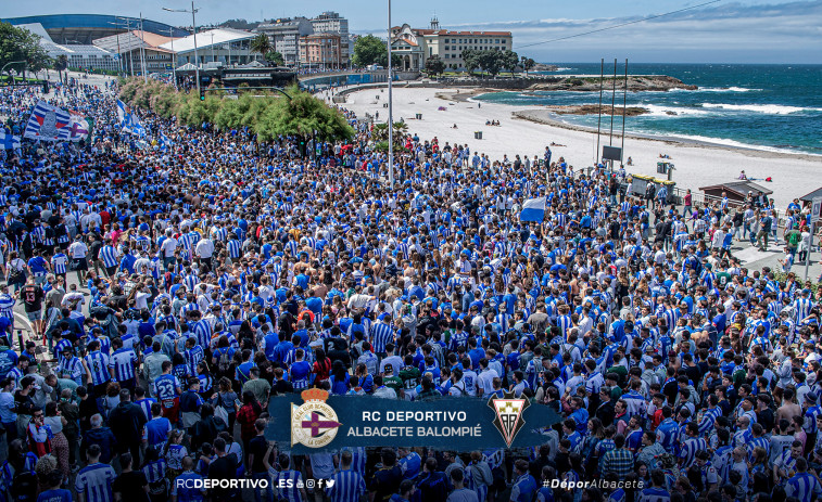 (VÍDEOS) En Primera o Preferente, la afición del Dépor es de Champions: así estaba A Coruña el sábado