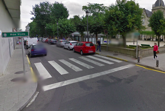 Ru00faa Irydia en el centro de A Estrada en una imagen de Google Street Vie