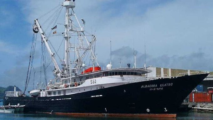 Albacora cuatro