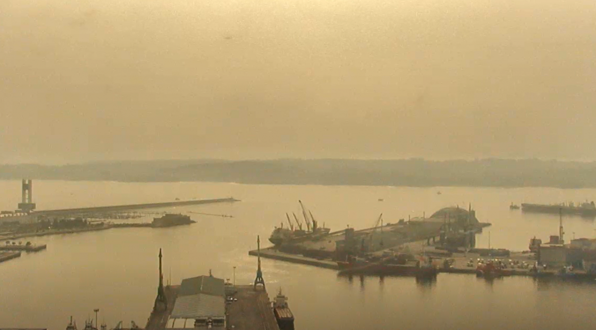 Calima esta mau00f1ana en el Puerto de A Coruu00f1a