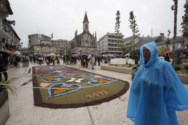 Alfombras florales en Ponteareas (Pontevedra) con motivo del Corpus Christi