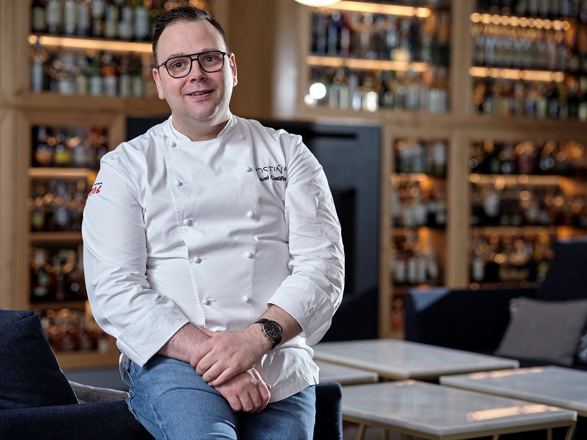 Manuel Costiu00f1a 1