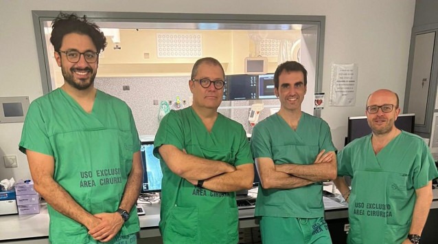 Equipo médico de radiología intervencionista del área sanitaria de Ourense.
