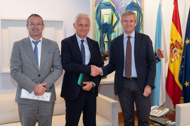 Reunión de Rueda con directivos de Orange.